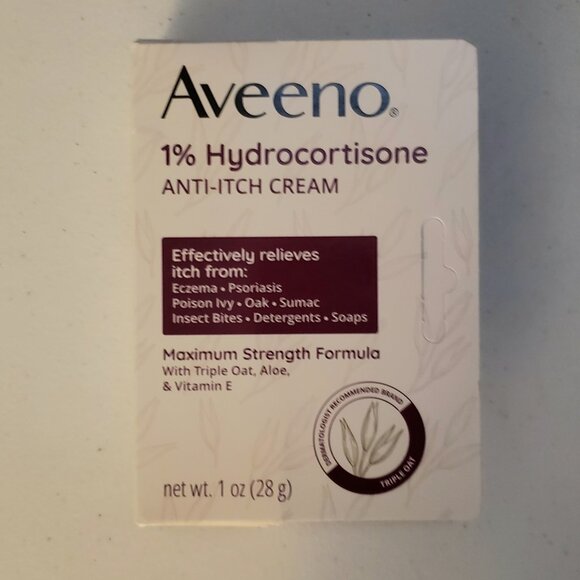 Aveeno Active Naturals 1% Hydrocortisone Anti-Itch Cream Aloe Max Strength 1oz - Picture 1 of 4